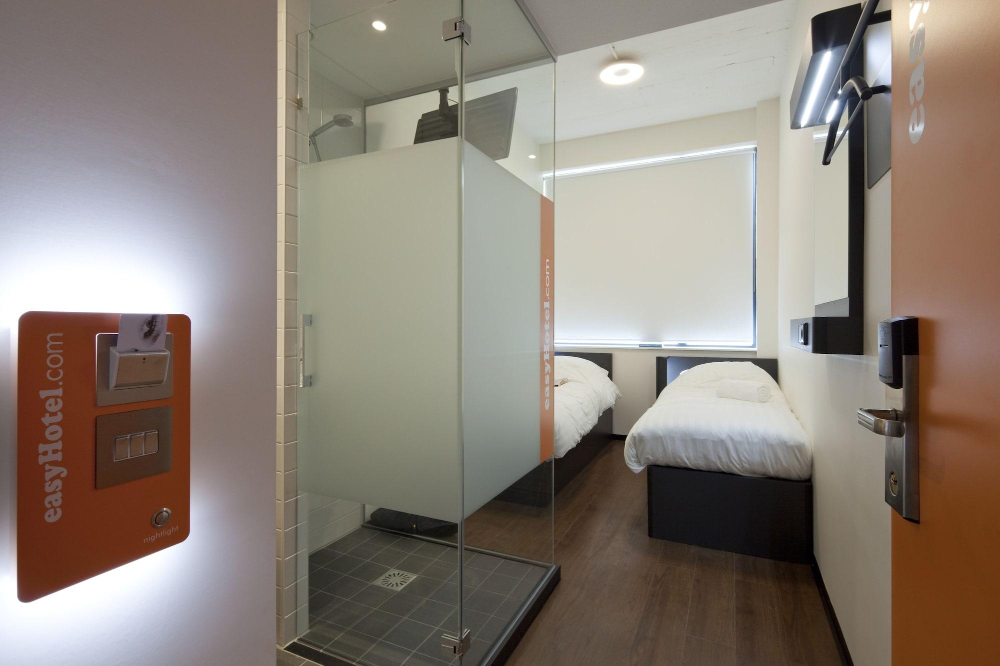 Easyhotel Amsterdam City Centre South Exterior foto