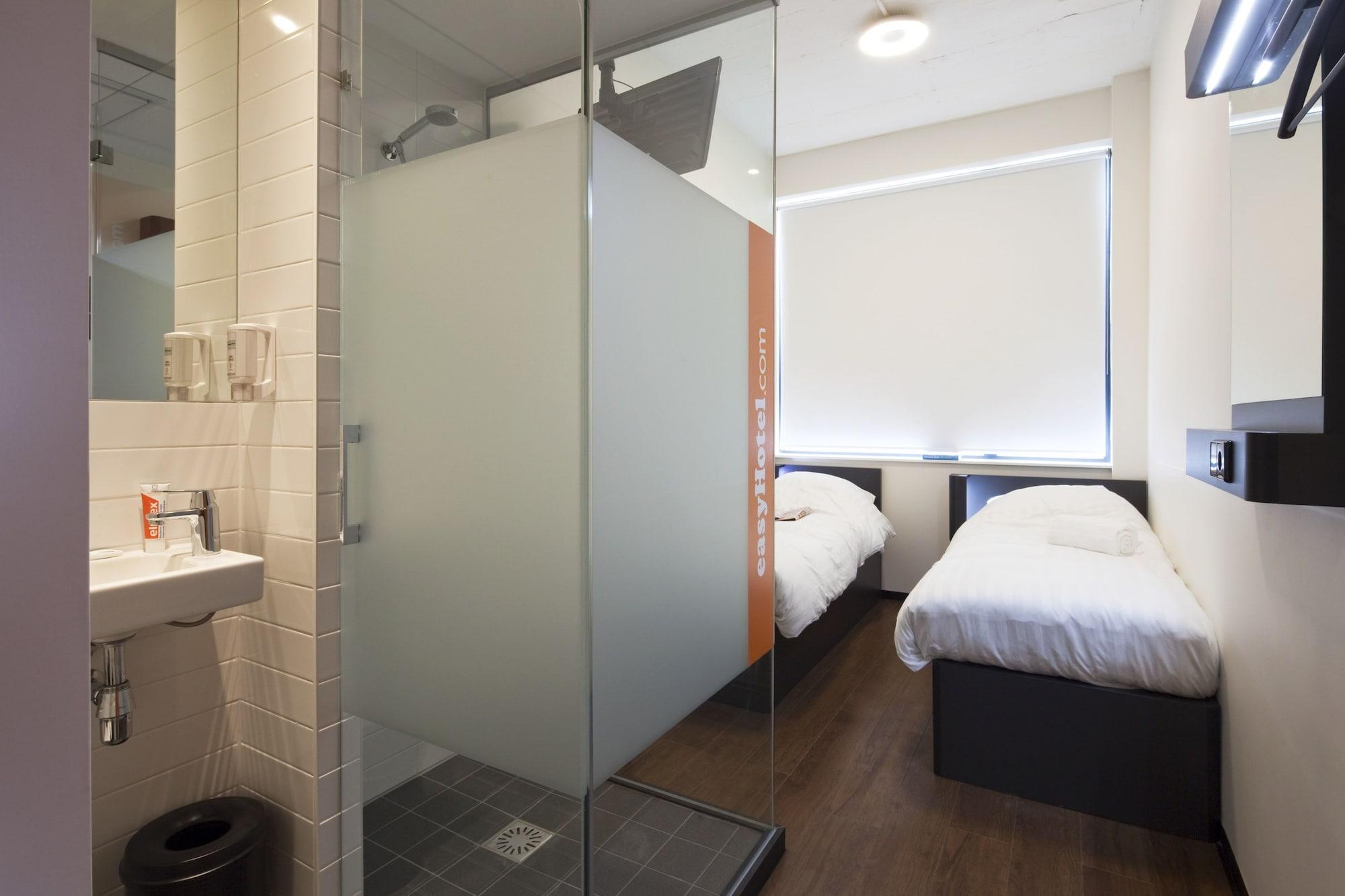 Easyhotel Amsterdam City Centre South Exterior foto