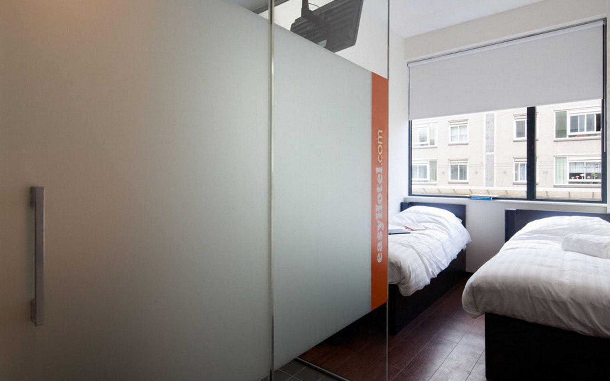 Easyhotel Amsterdam City Centre South Exterior foto