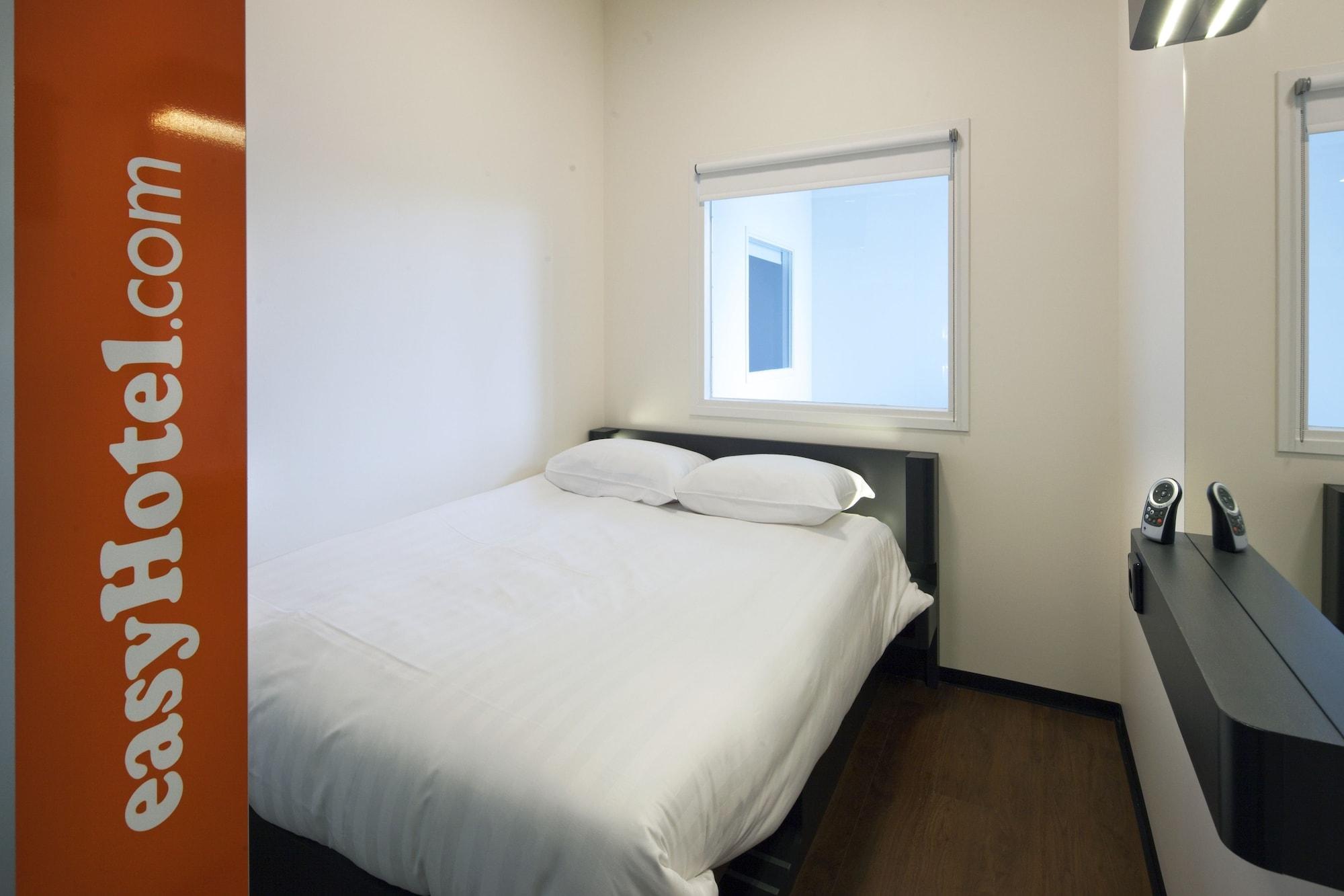 Easyhotel Amsterdam City Centre South Exterior foto