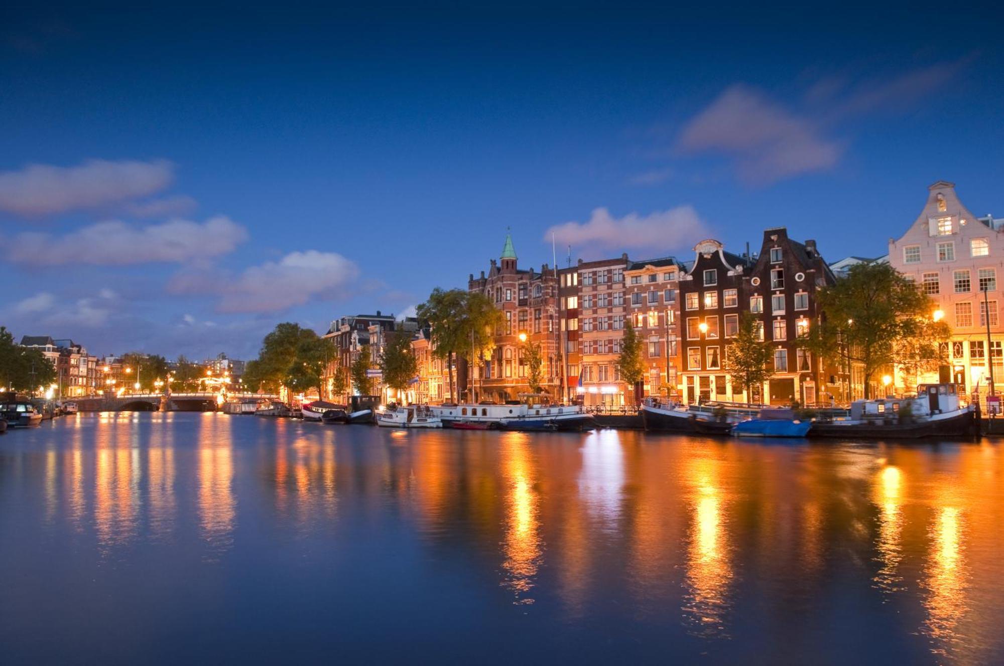 Easyhotel Amsterdam City Centre South Exterior foto