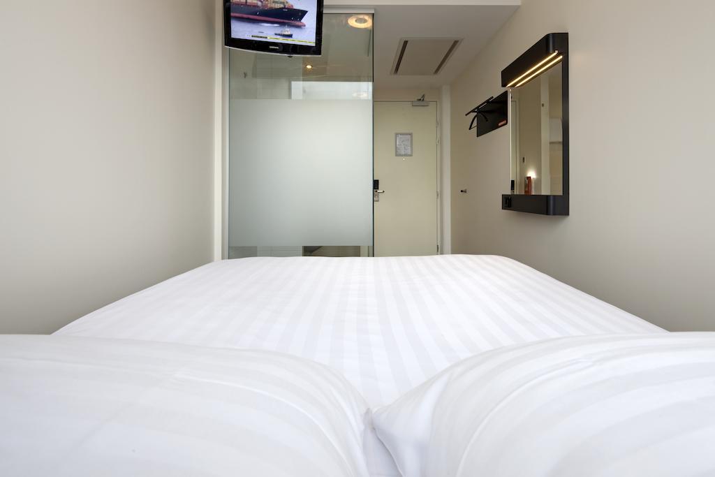 Easyhotel Amsterdam City Centre South Exterior foto